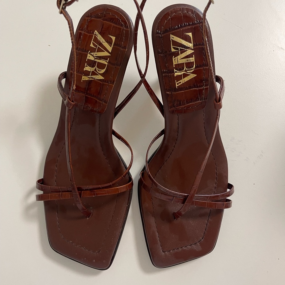 Zara Maroon Leather Heeled Strappy Sandals